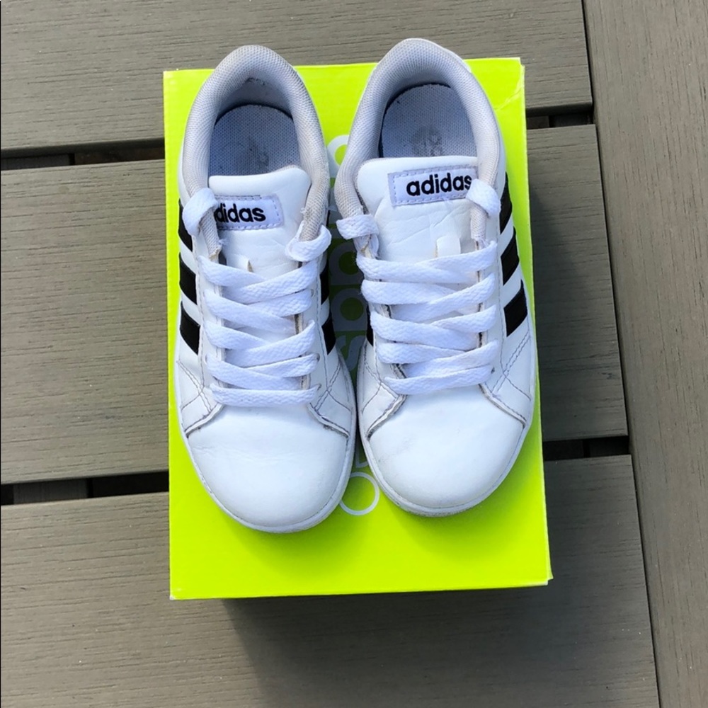 Toddler Adidas Sneakers Size 11